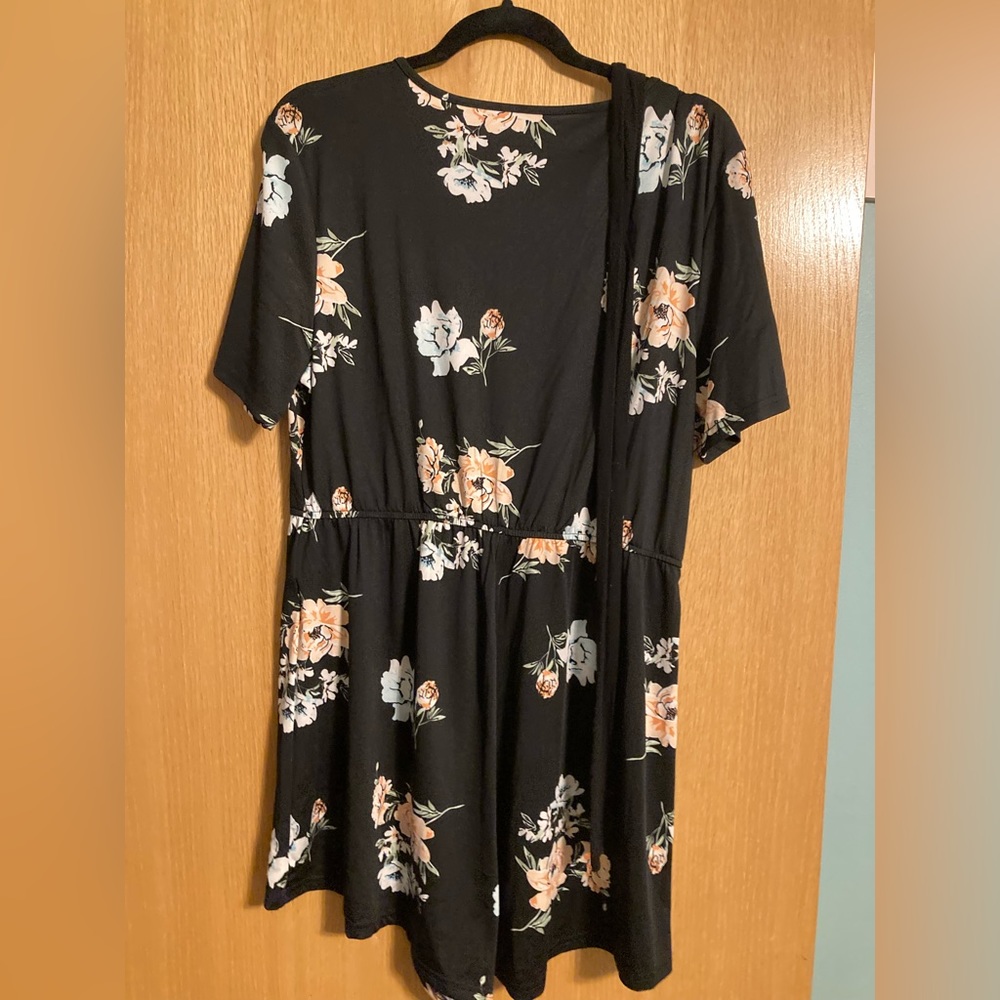 Romper! - Picture 2 of 2